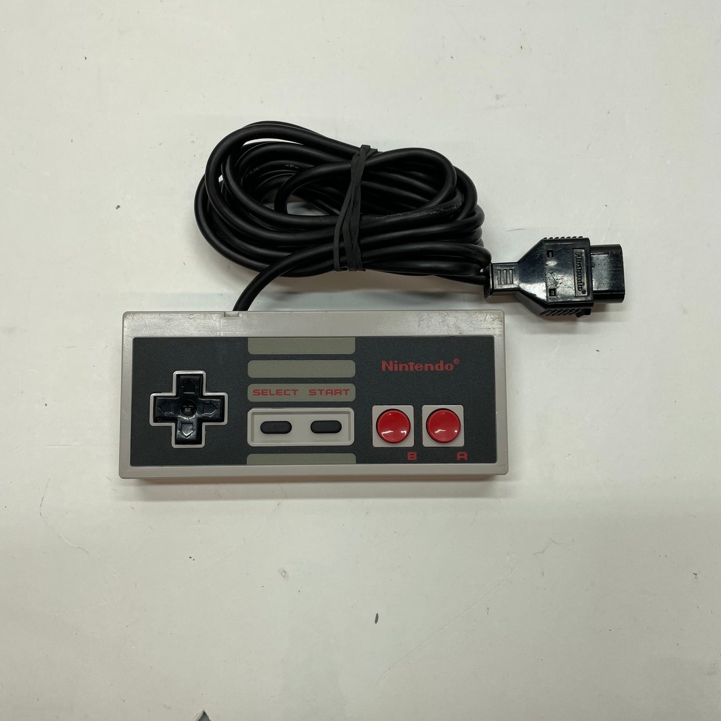 Nintendo Entertainment System NES Video Game Console NES-001 Gray