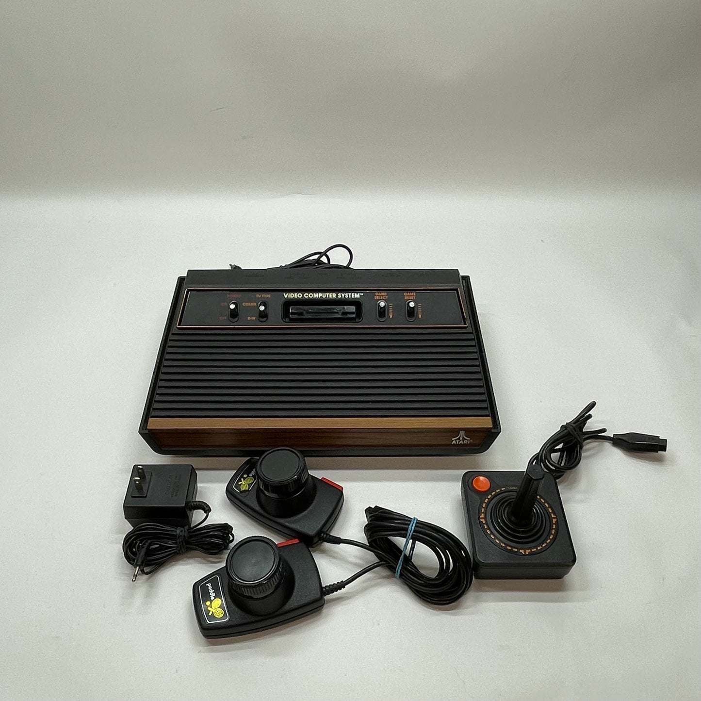 Broken Atari 2600 Console System CX-2600 A No Power
