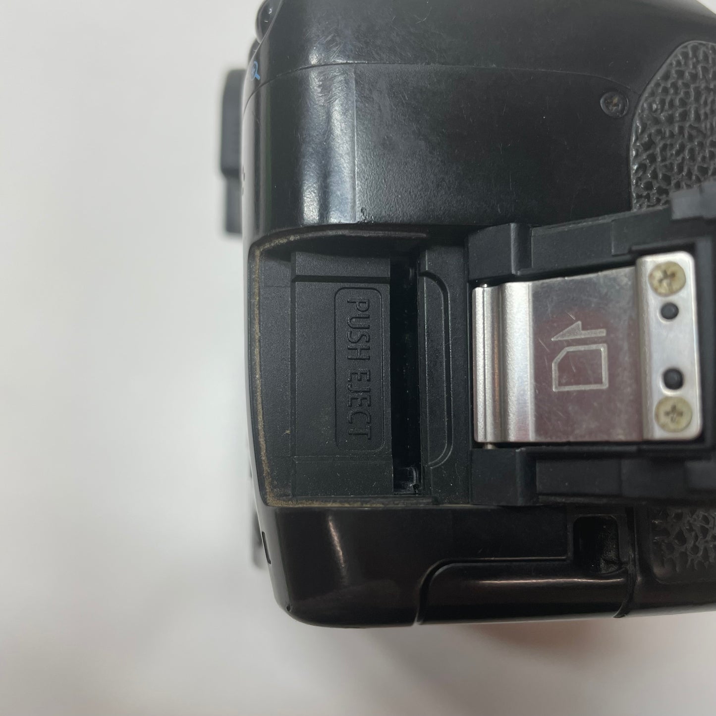 Canon EOS 500D 15.1MP Digital SLR