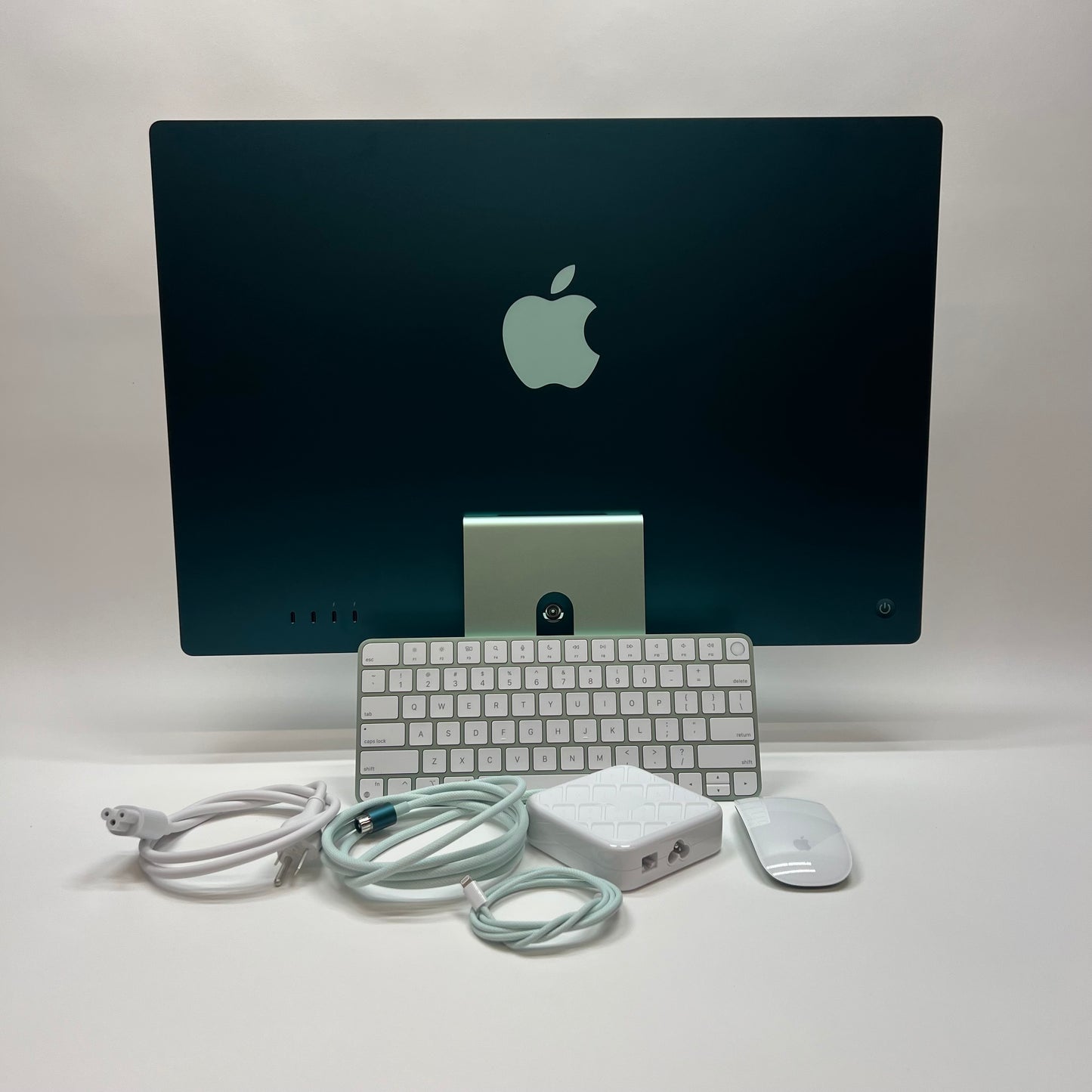2023 Apple iMac 24" M3 4.0GHz 16GB RAM 1TB SSD Green A2873