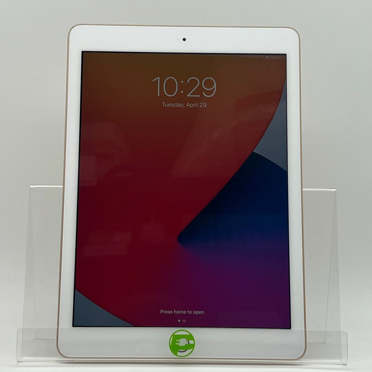 WiFi Only Apple iPad 5th Gen 32GB 14.7.1 GOLD MPGT2LL/A