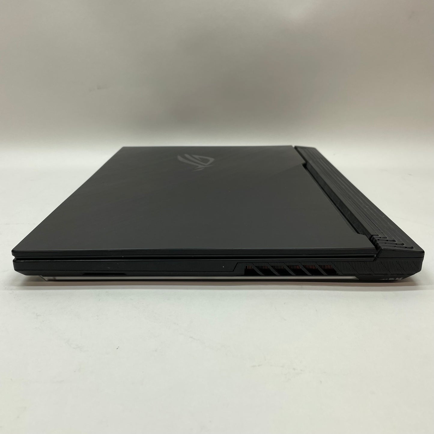 Asus ROG Strix G512LW 15.6" i7-10750H 2.6GHz 16GB RAM 1TB SSD GeForce RTX 2070