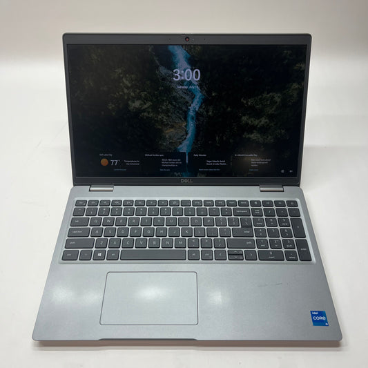 Dell Latitude 5520 P104F 15" i5-1135g7 2.4GHz 16GB RAM 500GB SSD
