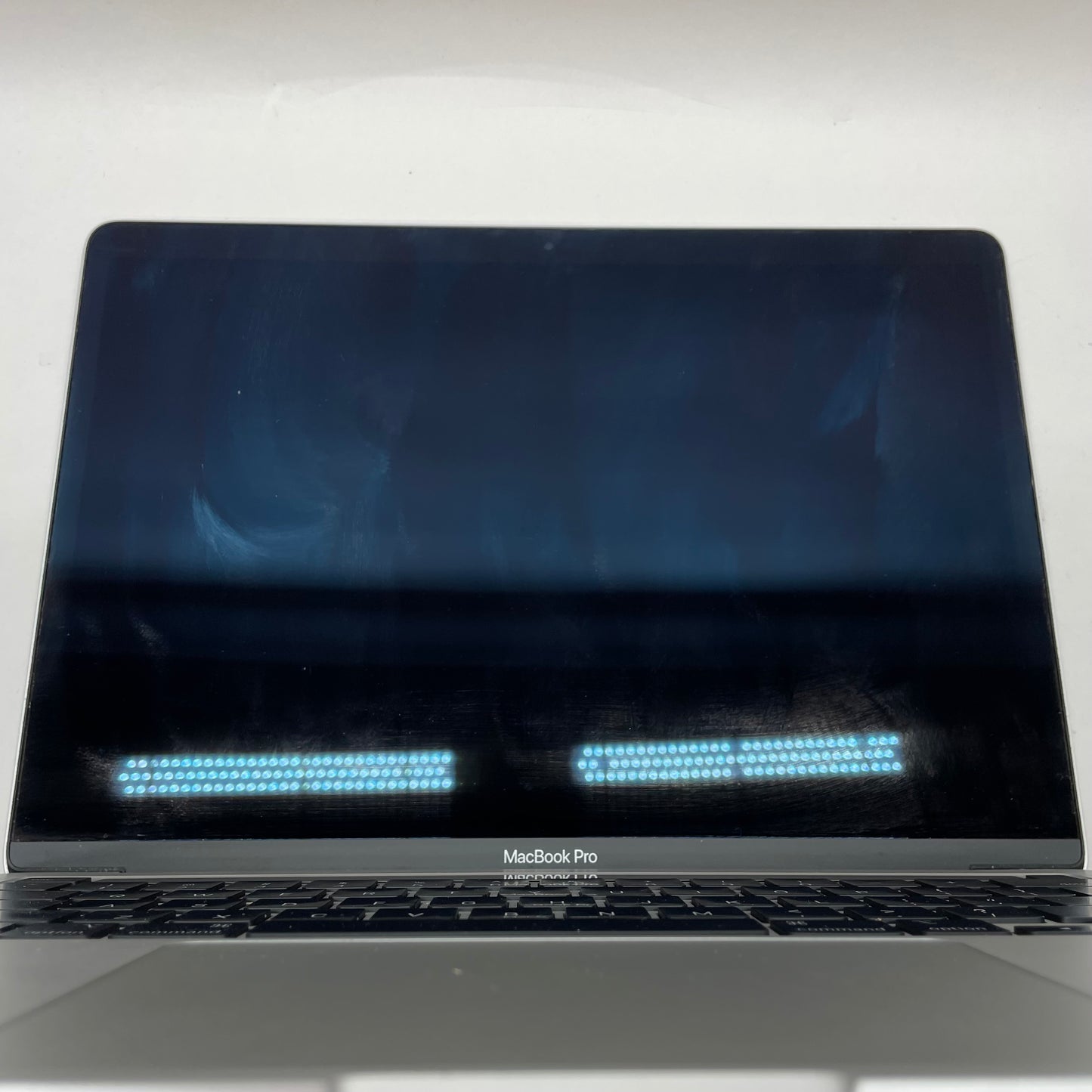 2020 Apple MacBook Pro 13.3" M1 8C GPU 3.2GHz 8GB RAM 512GB SSD A2338