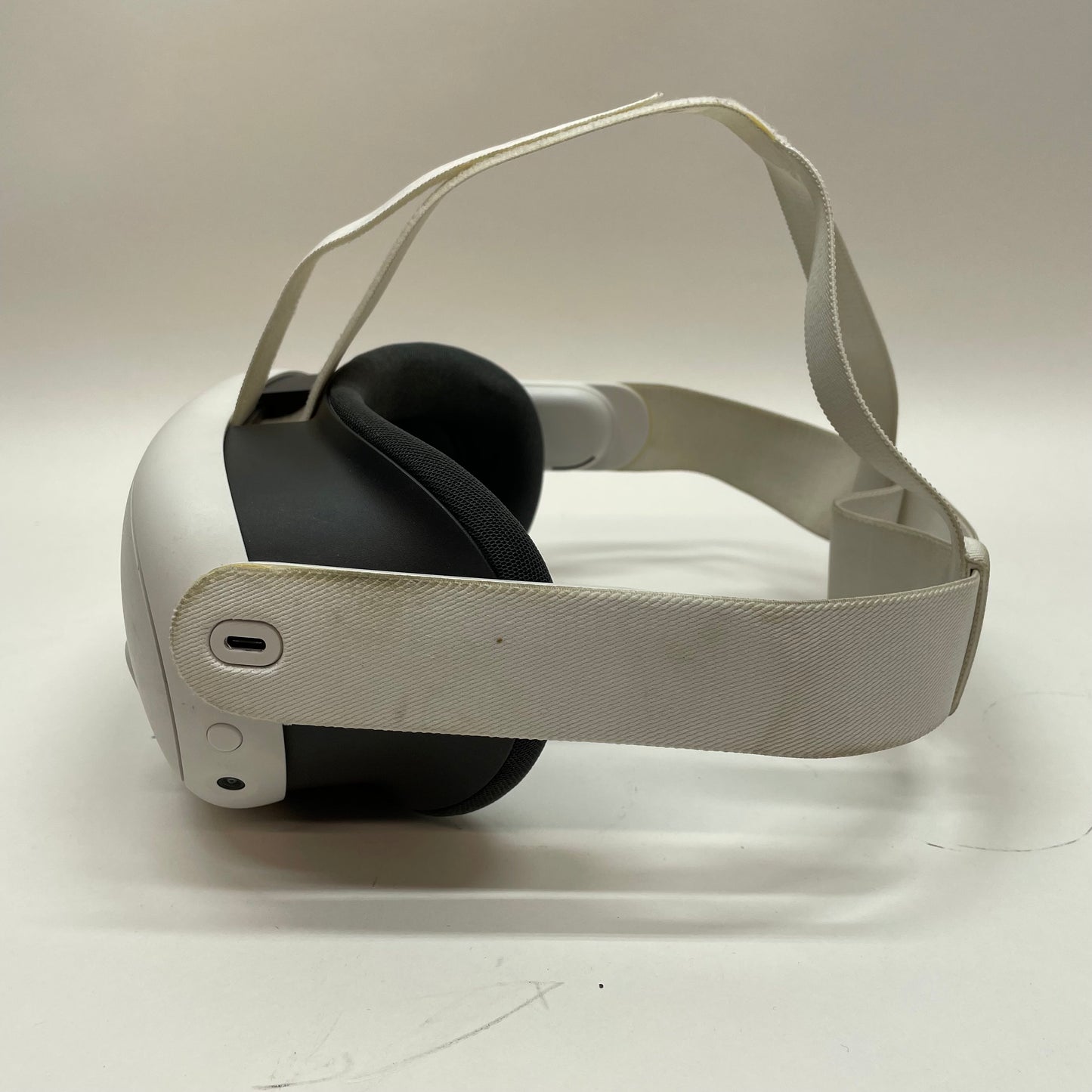Meta Quest 3 512GB Standalone All-in-One VR Headset S3A