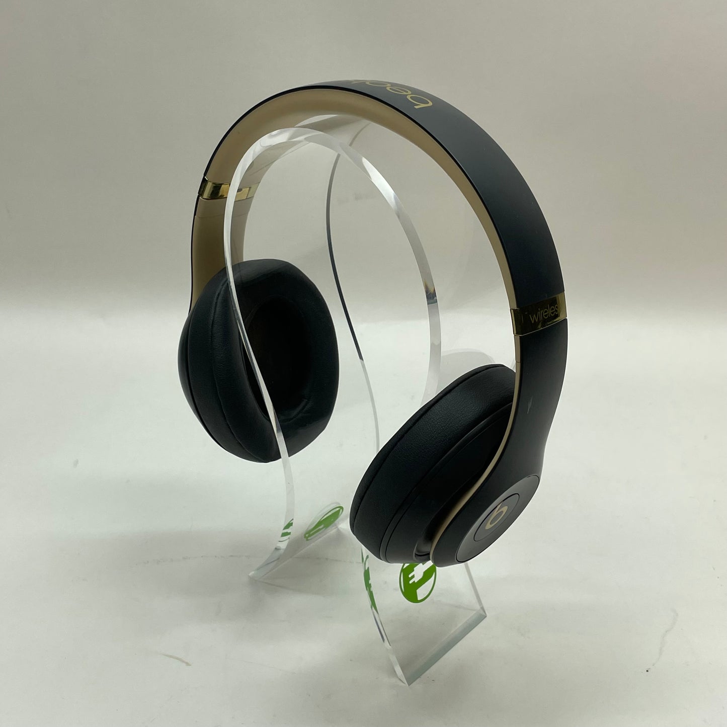 Beats Studio3 Wireless On-Ear Bluetooth Headphones Shadow Gray