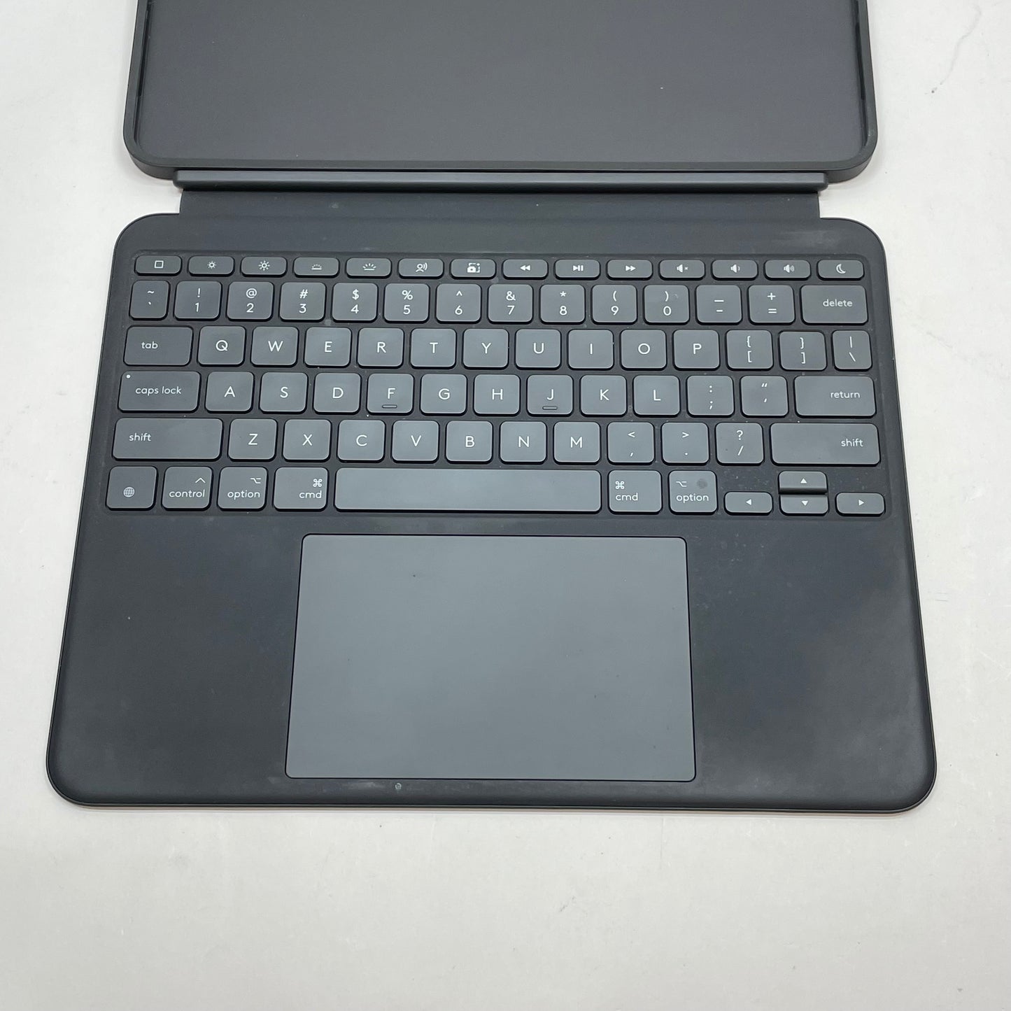 Logitech Combo Touch Detachable Keyboard Case Gray Wireless For IPad Pro 13" M4