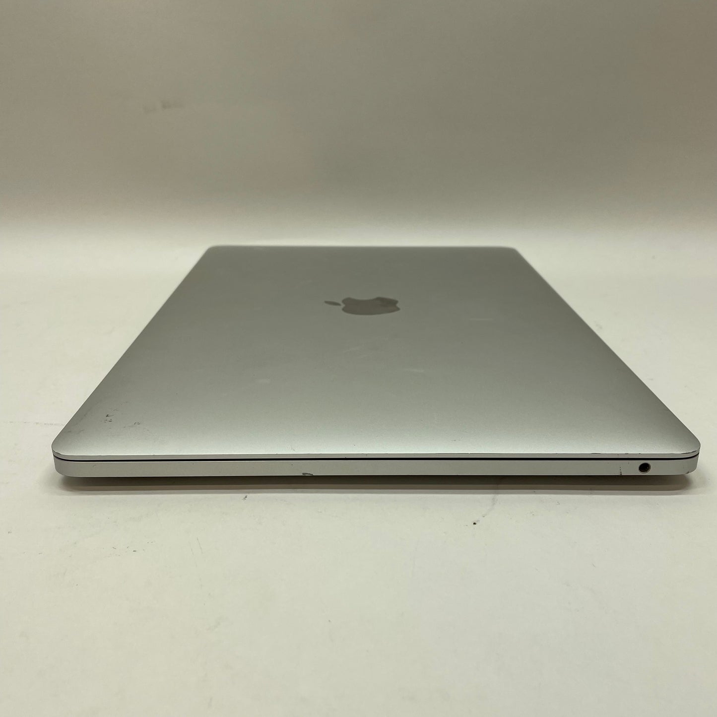 2020 Apple MacBook Pro 13.3" M1 8C GPU 3.2GHz 8GB RAM 512GB SSD A2338