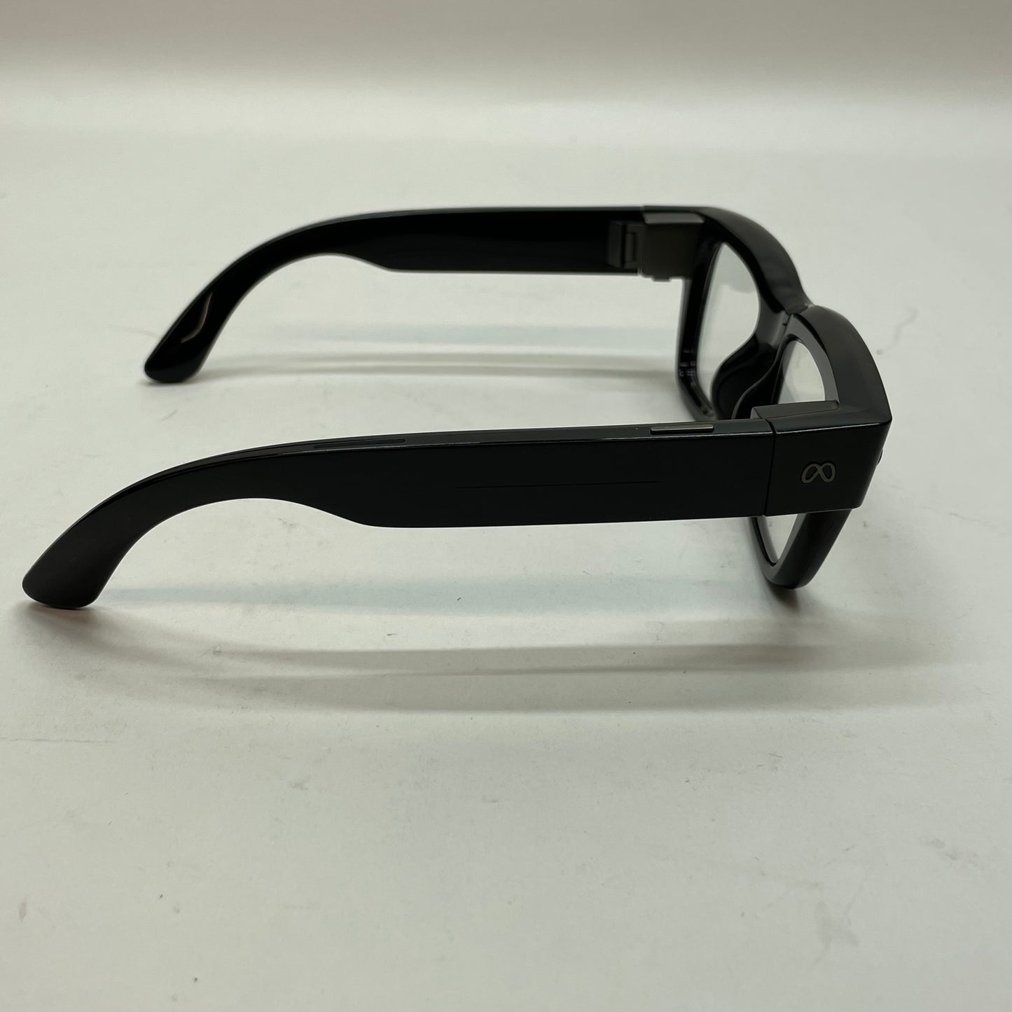 Ray-Ban Meta Display & Neural Band Shiny Black Transitions AI Smart Glasses