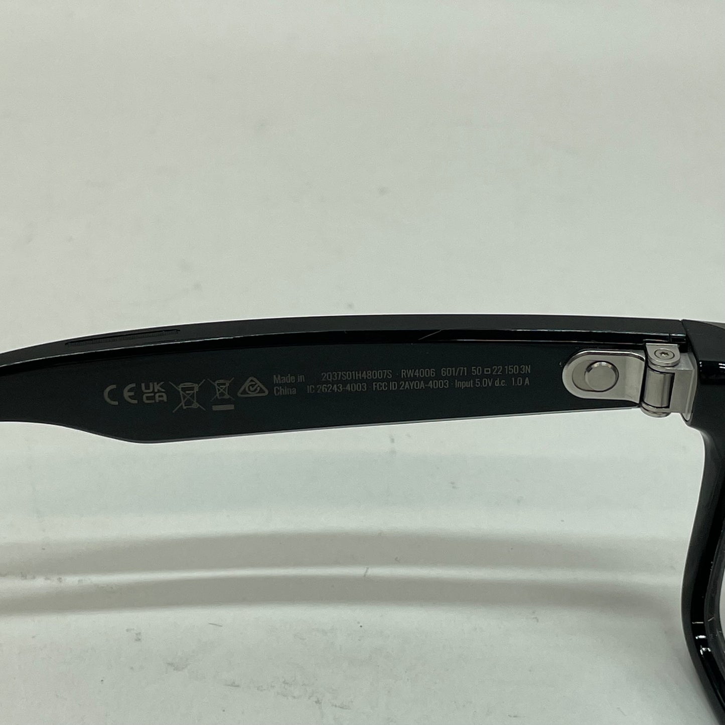 Ray-Ban Stories Wayfarer Shiny Black Standard 1AT2414A00 AI Smart Glasses