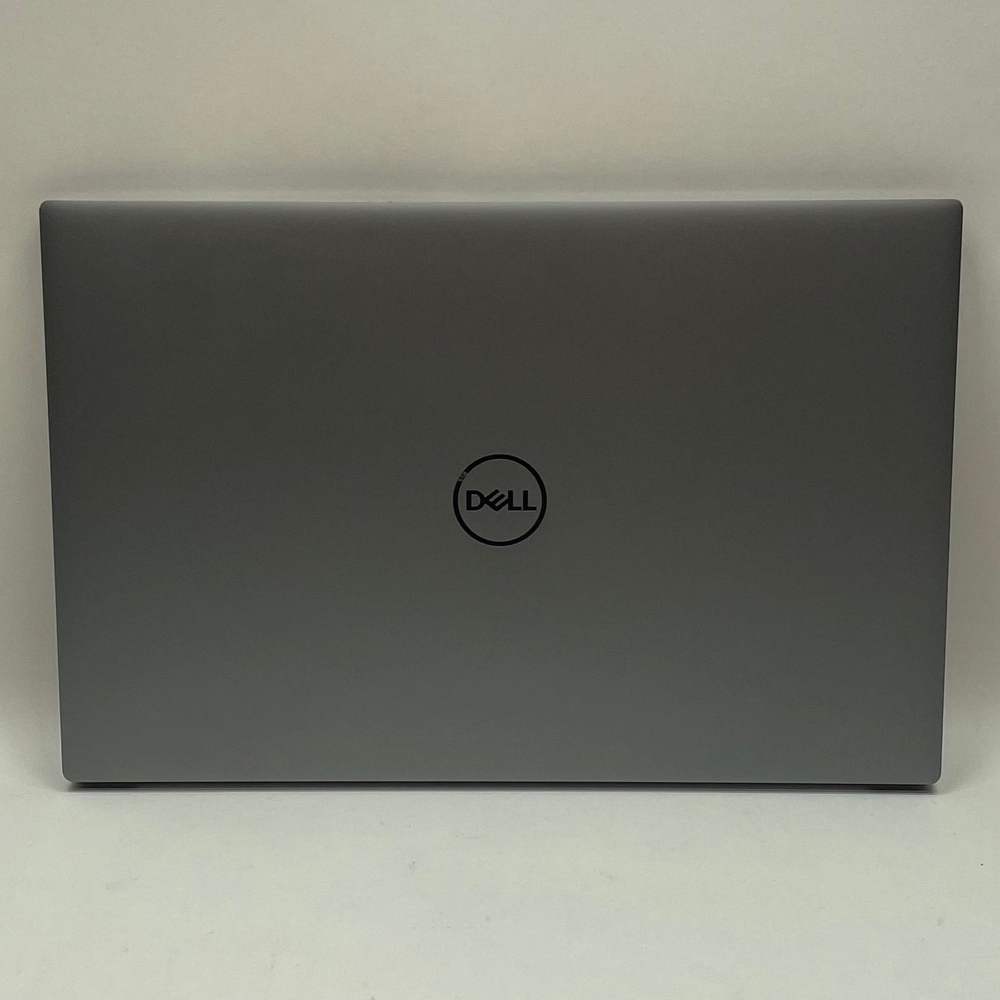Dell Precision 5550 15.6" i9-10885H 2.4GHz 32GB RAM 512GB SSD Quadro T2000 Max-Q