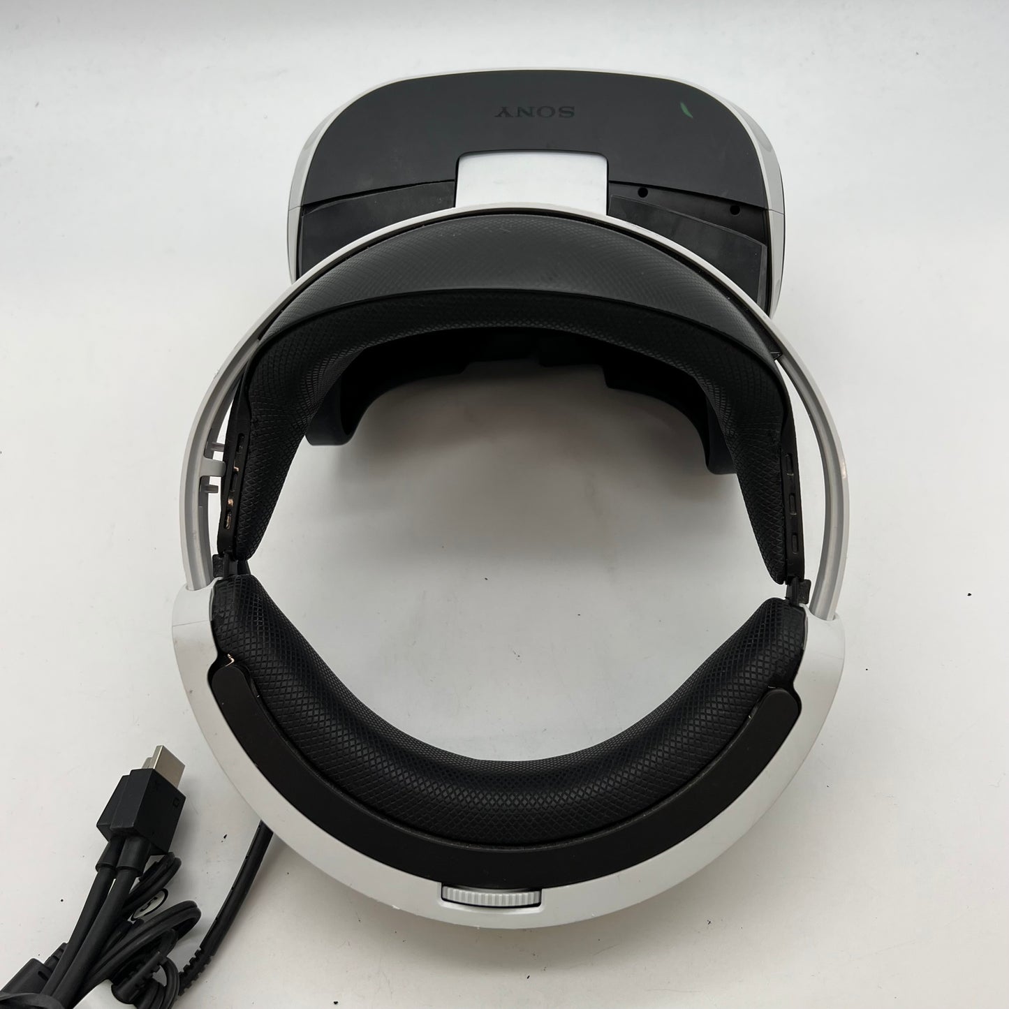 Sony Playstation 4 PS4 Virtual Reality VR Headset White CUH-ZVR1