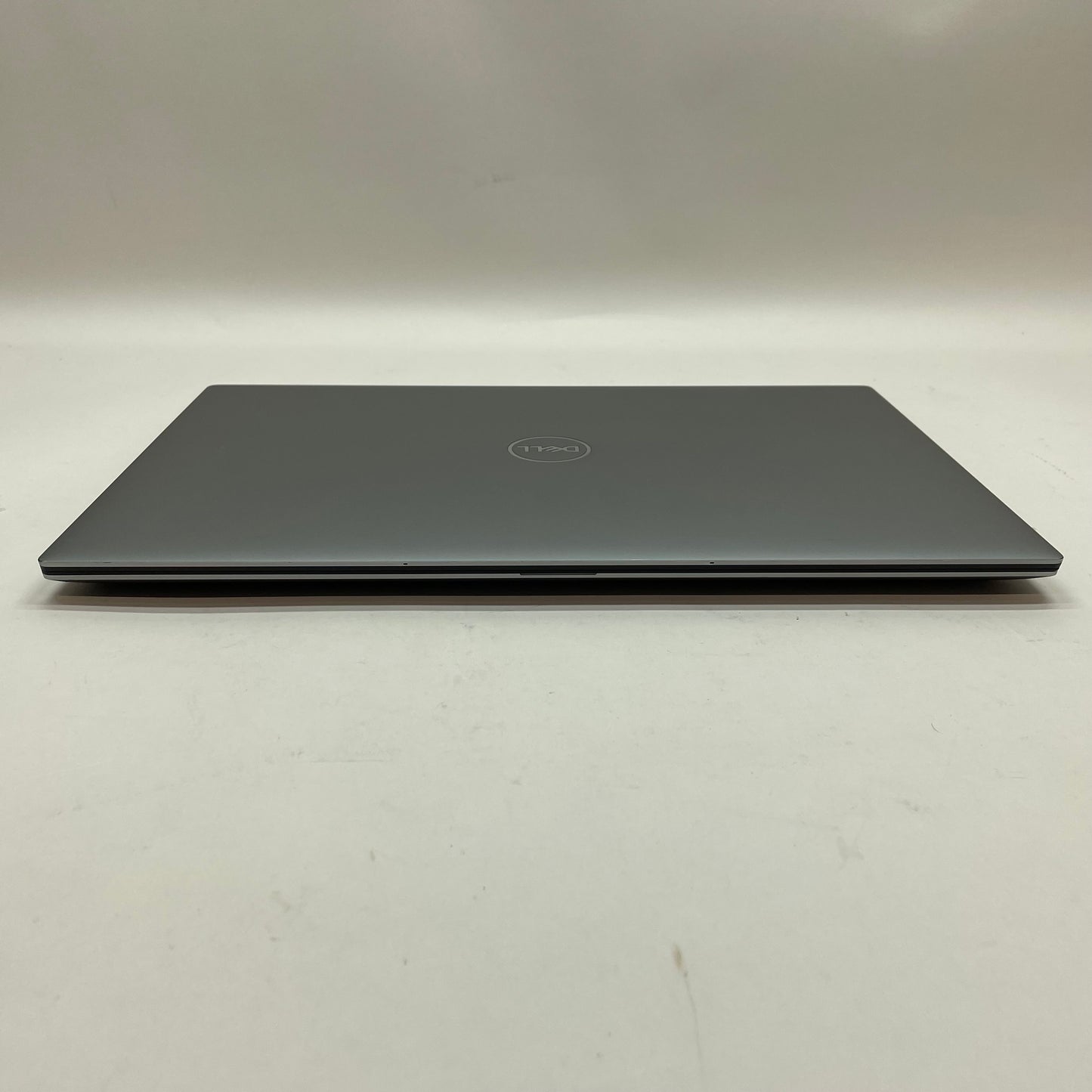 Dell Precision 5560 15.6" i9-11950H 2.6GHz 32GB RAM 512GB SSD