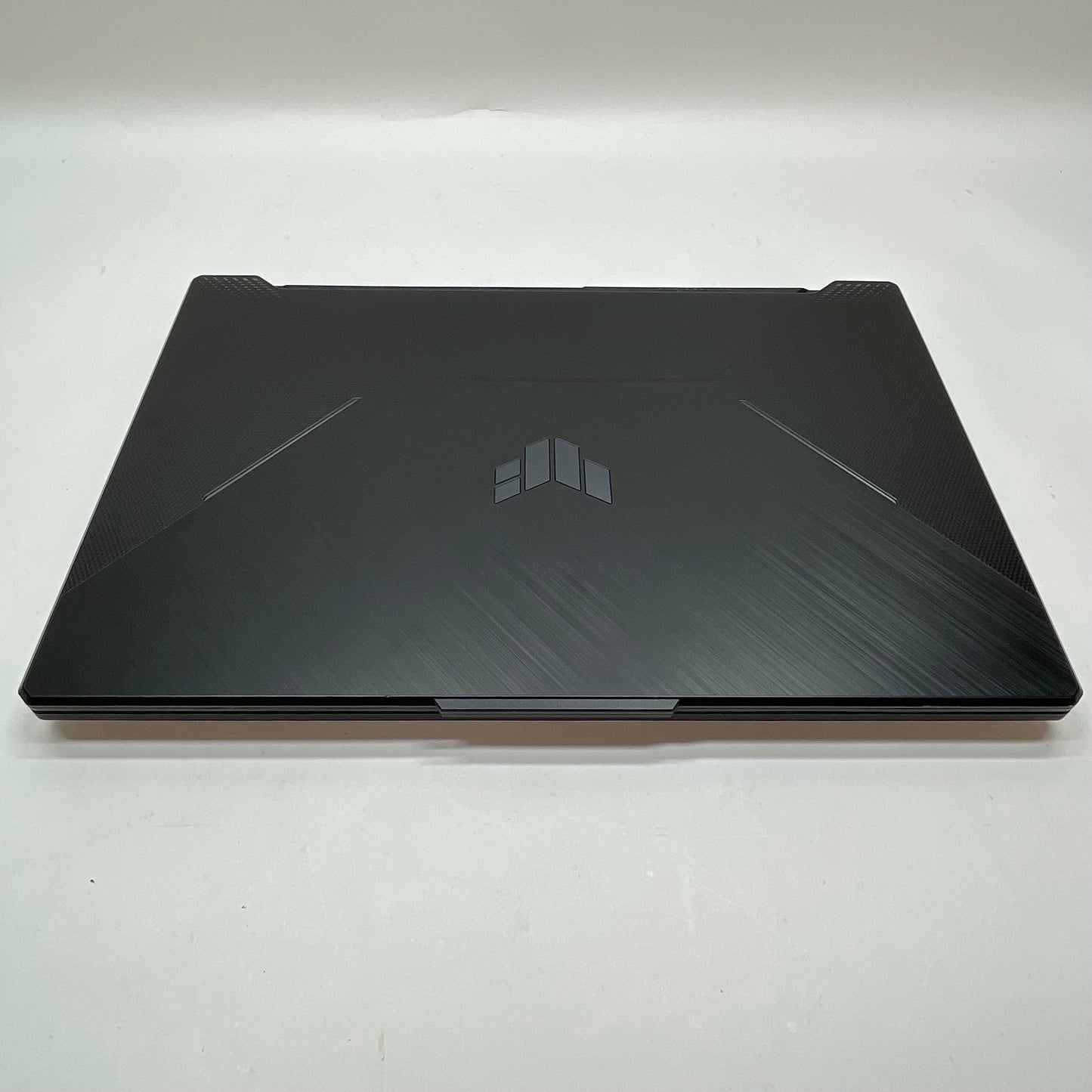 Asus TUF A17 FA706N 17.3" Ryzen 5 7535HS 3.3GHz 8GB RAM 512GB GeForce RTX 2050