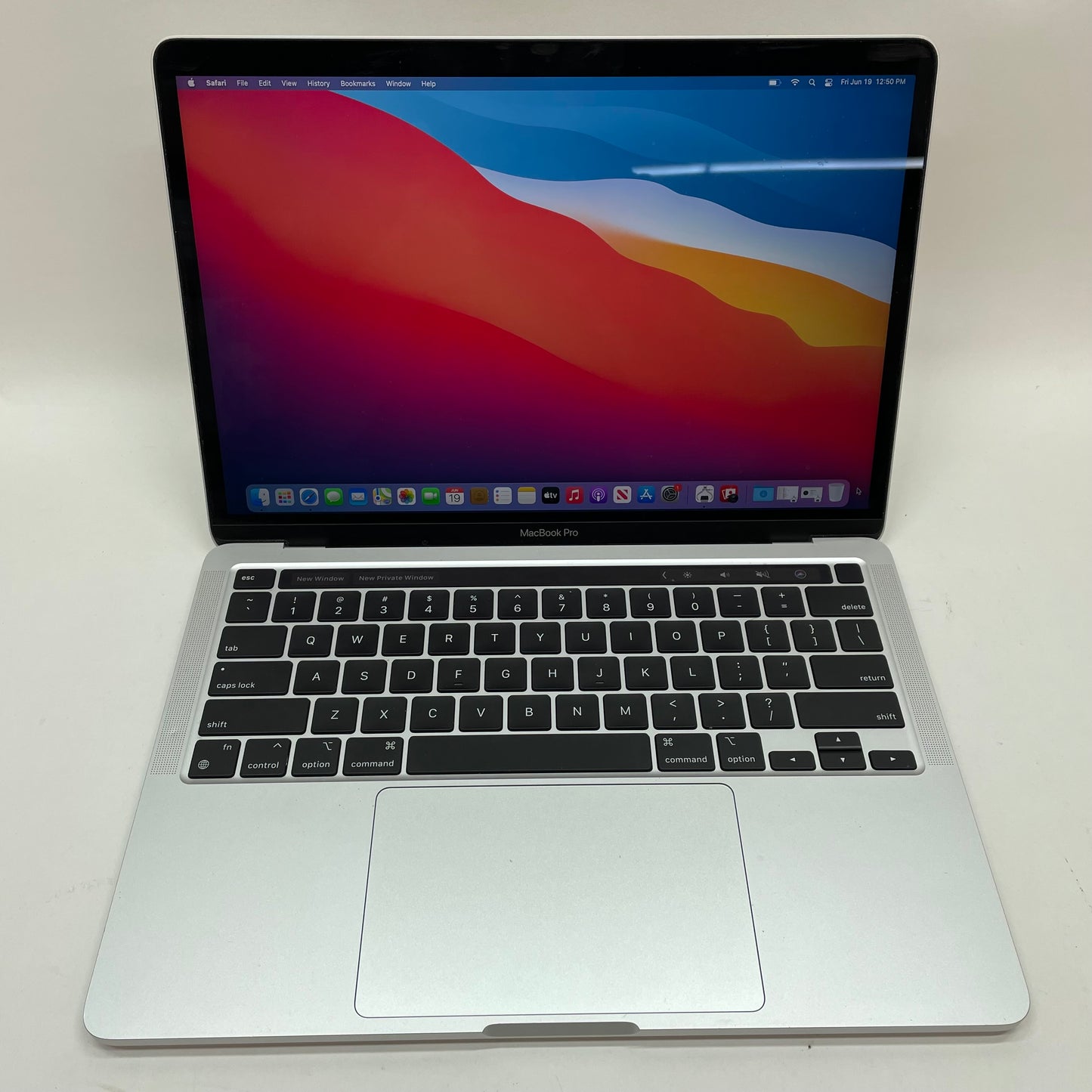 2020 Apple MacBook Pro 13.3" M1 8C GPU 3.2GHz 8GB RAM 512GB SSD A2338