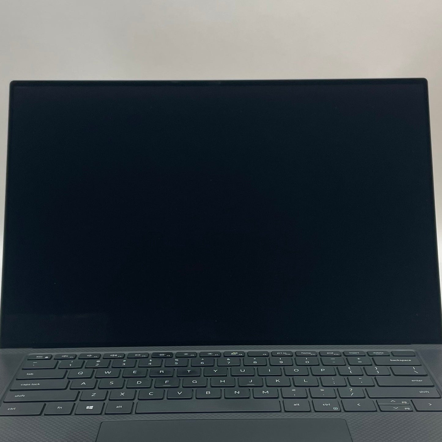Dell Precision 5550 15.6" i9-10885H 2.4GHz 32GB RAM 512GB SSD Quadro T2000 Max-Q